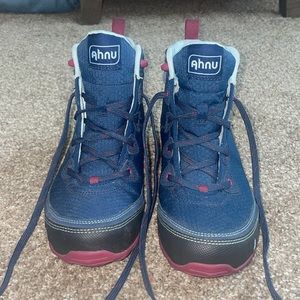 Ahnu hiking boots, waterproof - brand new, never worn